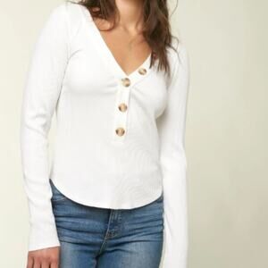 *FINAL PRICE DROP* O'Neill White Long Sleeve Button-Up Top